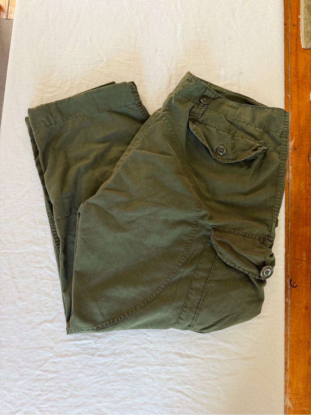 Men’s Olive Green Military Cargo Pants Multi pocket Size 40 waist 28Leg